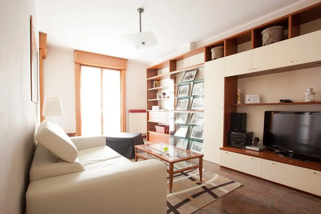 Italianway Apartments - Aosta Milan Italie